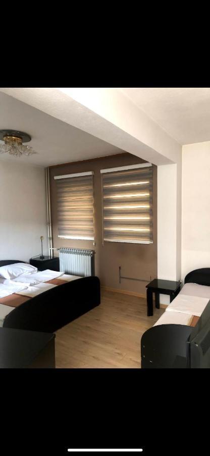 ויסוקו Motel Luxor מראה חיצוני תמונה