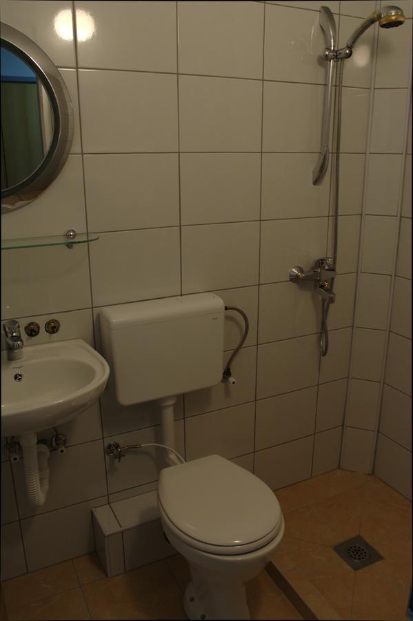 ויסוקו Motel Luxor מראה חיצוני תמונה