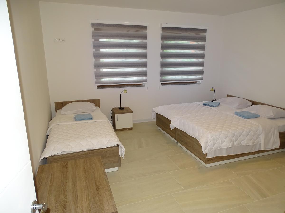 ויסוקו Motel Luxor מראה חיצוני תמונה